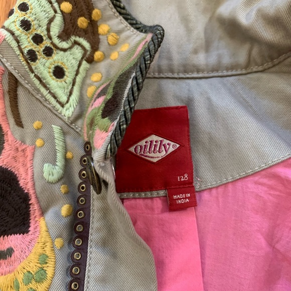 Oilily jacket 128 - size 8 - worn once - unbelievable design and embroidery! - Picture 4 of 9